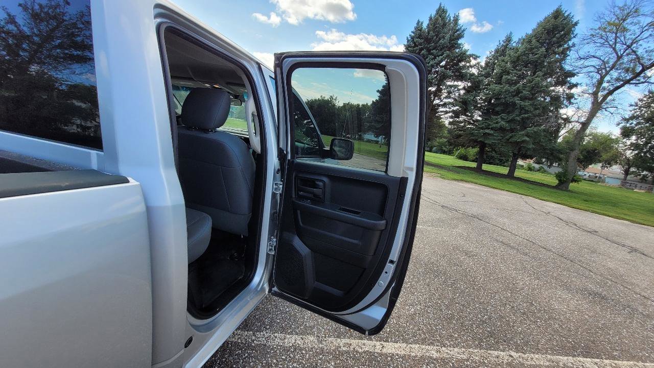 Used 2016 RAM 1500 Tradesman w/ Popular Equipment Group RWD image 12