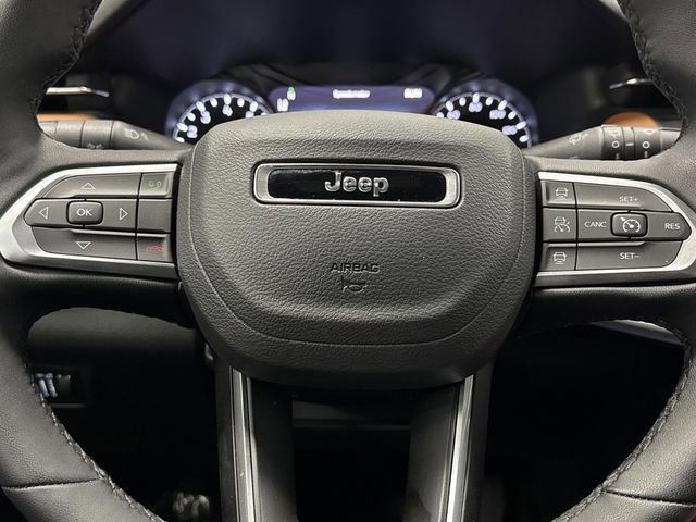 Used 2024 Jeep Compass Limited image 15