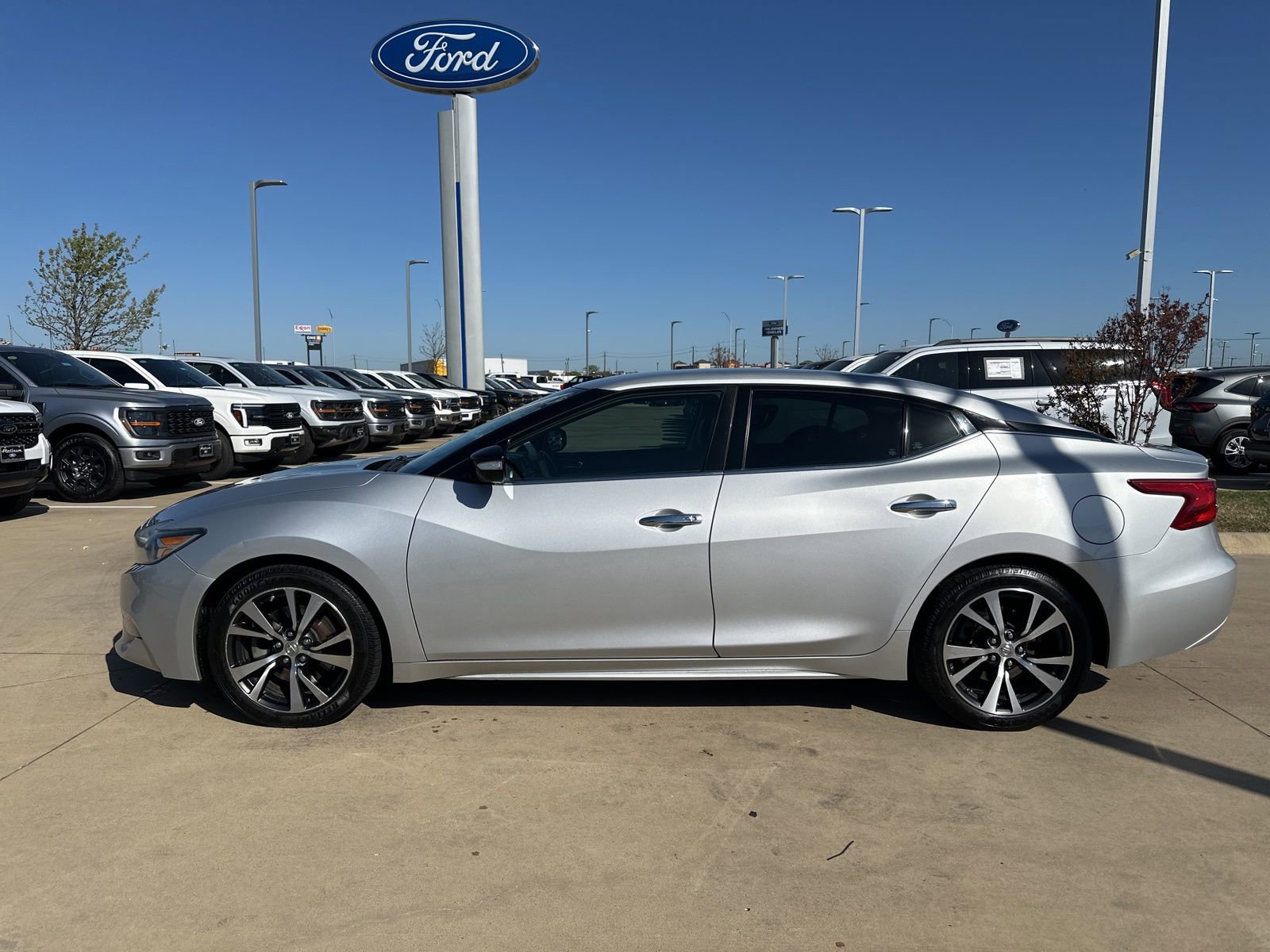 Used 2017 Nissan Maxima 3.5 SV video 2