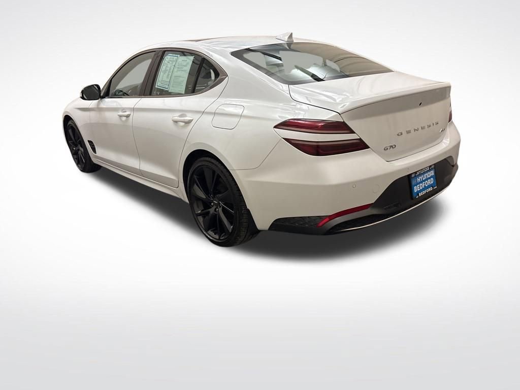 Used 2023 Genesis G70 2.0T w/ Sport Prestige Package image 8
