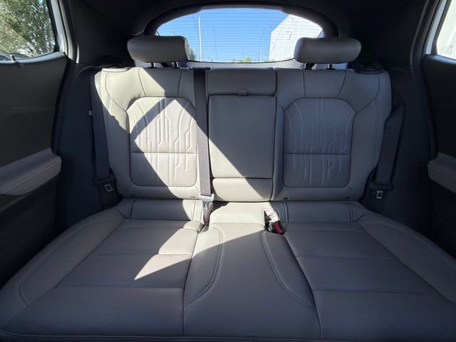 Used 2026 Buick Envista Avenir FWD image 12