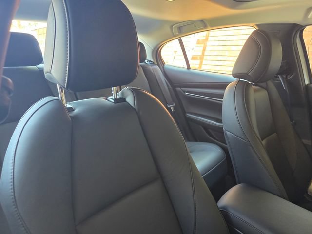 Used 2023 MAZDA MAZDA3 s FWD image 14