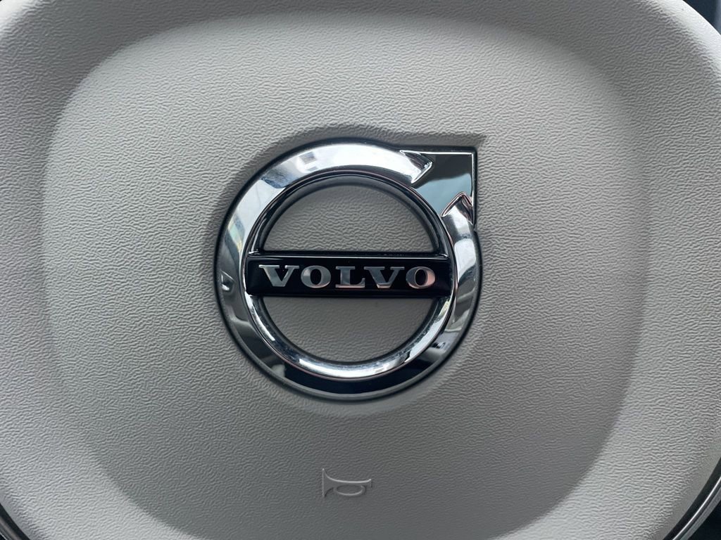 Certified 2024 Volvo XC90 B6 Ultimate image 38