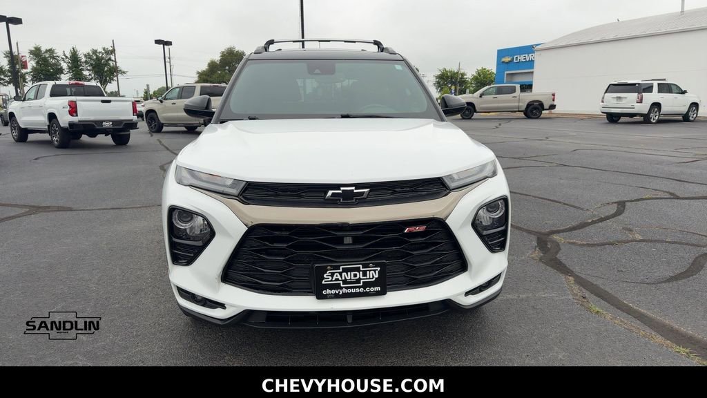 Used 2021 Chevrolet TrailBlazer RS w/ Technology Package FWD image 4