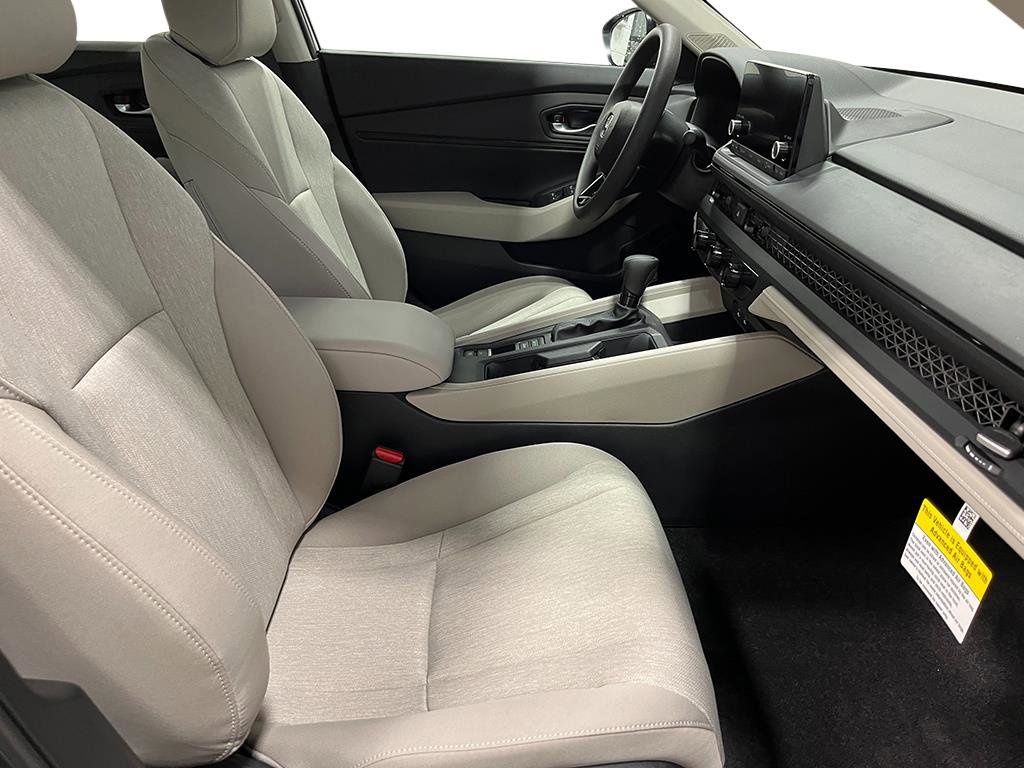 New 2025 Honda Accord SE image 27