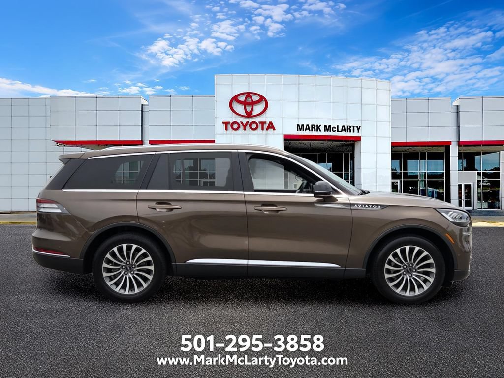 Used 2022 Lincoln Aviator Reserve w/ Equipment Group 201A AWD/4WD image 6