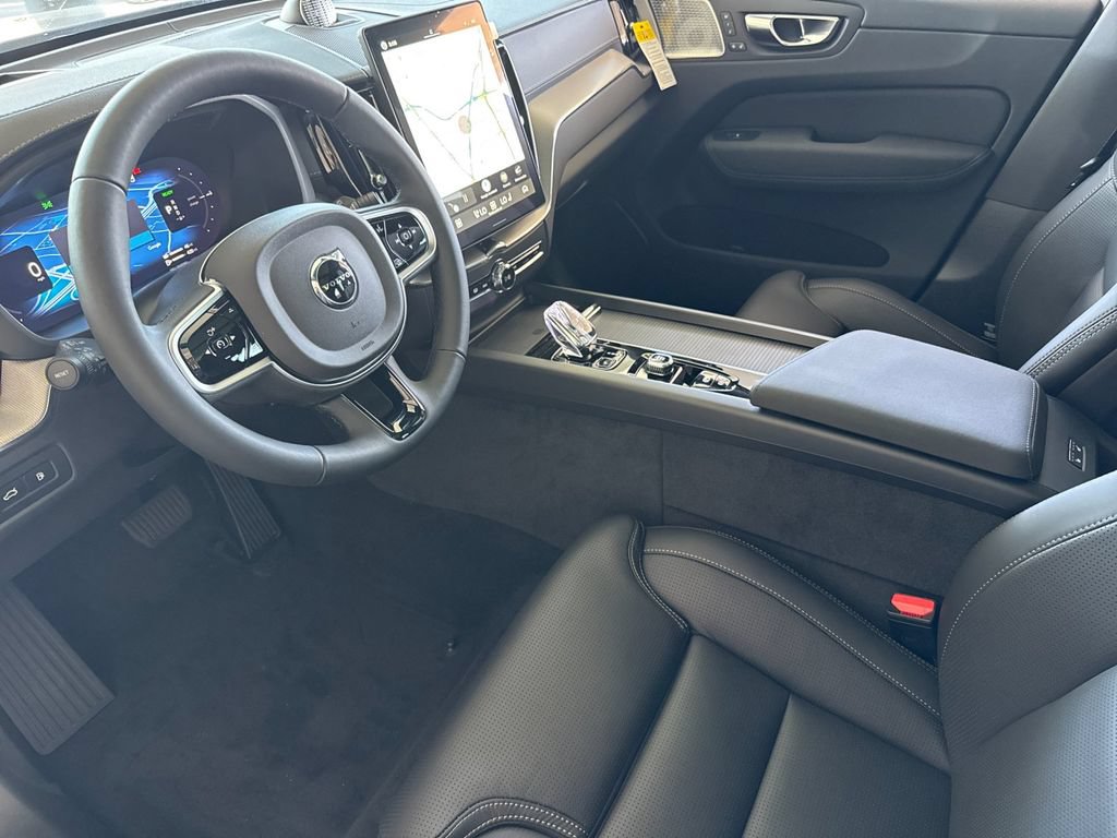 New 2026 Volvo XC60 T8 Ultra w/ Climate Package AWD/4WD image 9