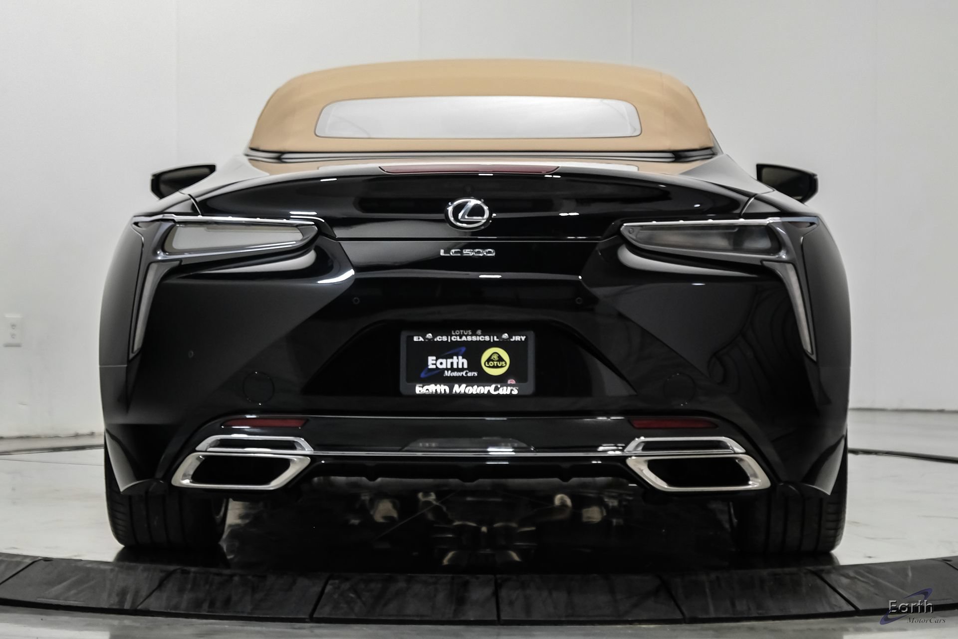 Used 2021 Lexus LC 500 Convertible w/ Touring Package RWD image 17