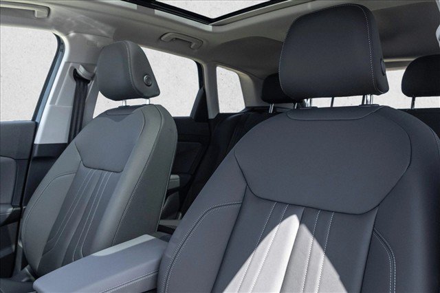 New 2026 Audi Q3 quattro 2.0T AWD/4WD image 23