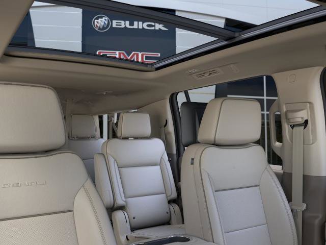 New 2026 GMC Yukon XL Denali w/ Denali Reserve Package AWD/4WD image 24