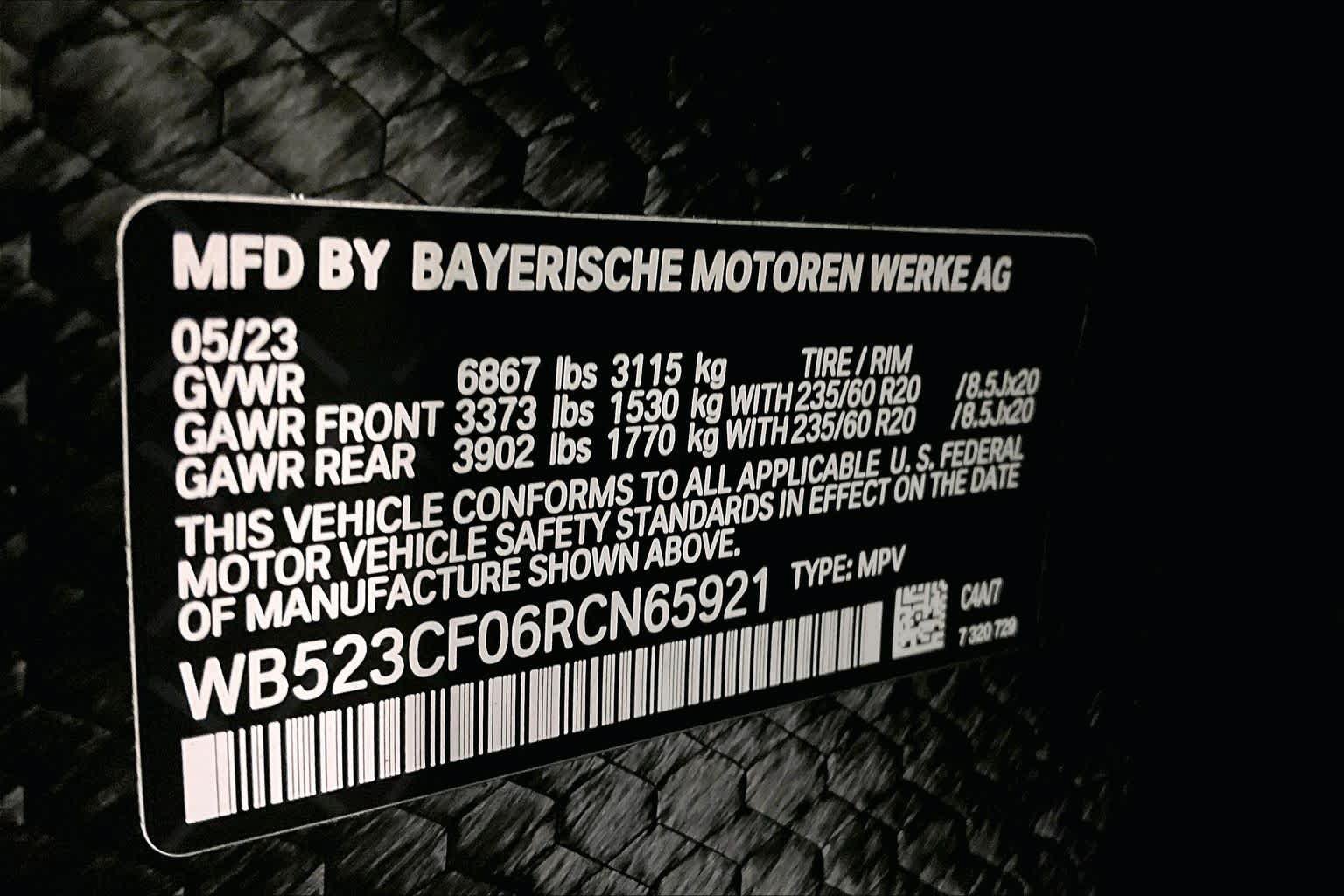 Used 2024 BMW iX xDrive50 w/ Premium Package AWD/4WD image 31
