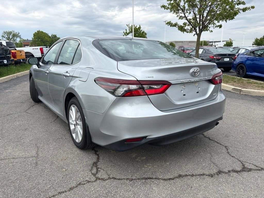 Used 2023 Toyota Camry LE FWD image 7