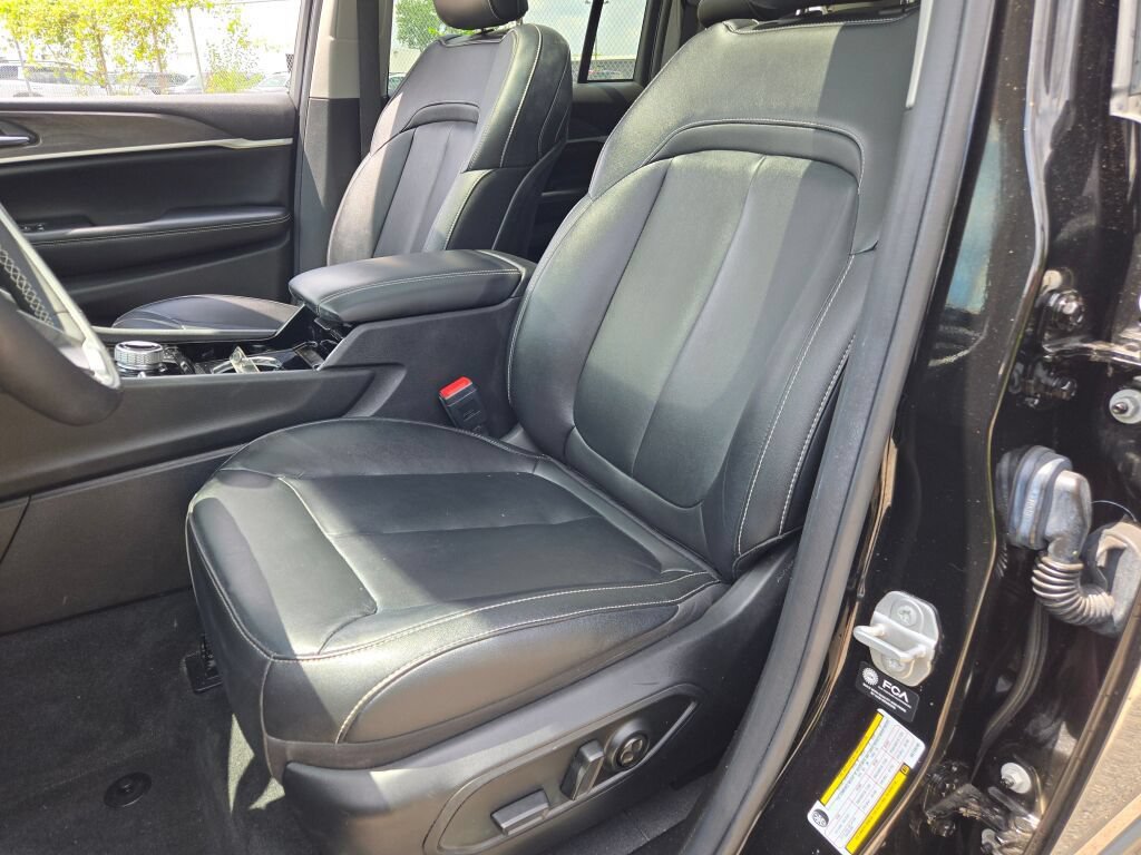 Certified 2022 Jeep Grand Cherokee Limited 4xe AWD/4WD image 25