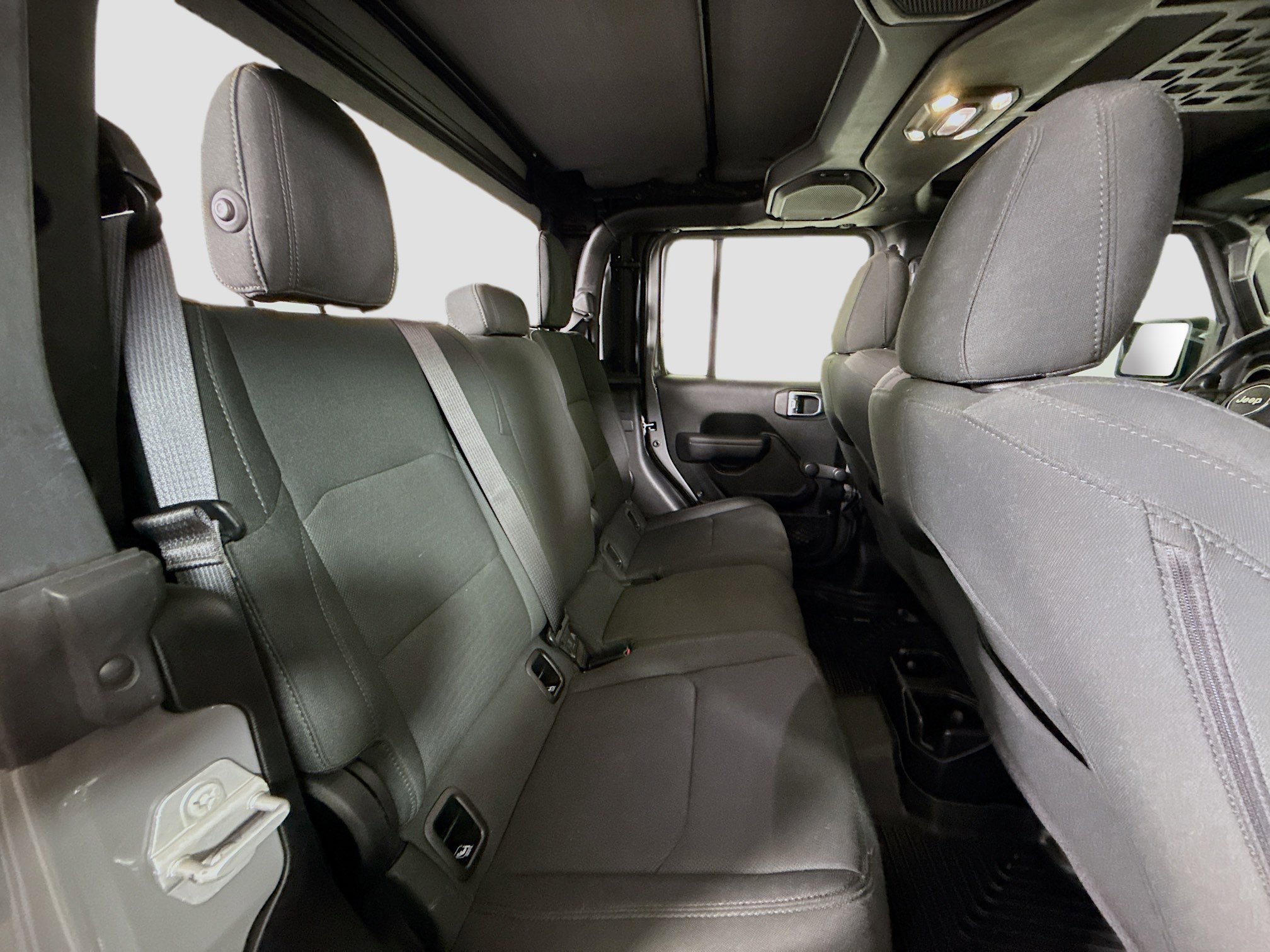 Used 2021 Jeep Gladiator Sport image 27