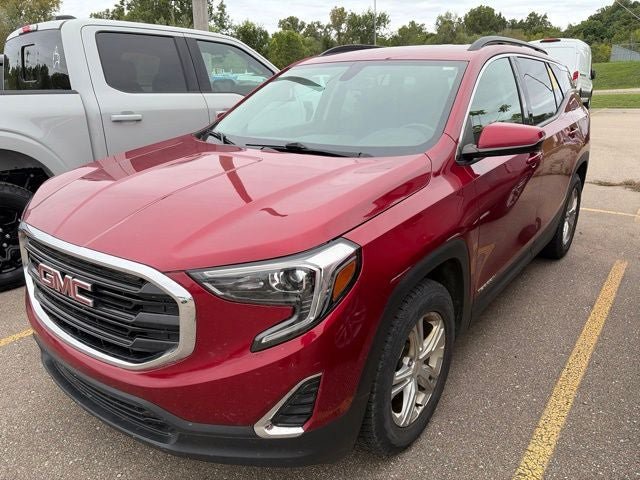 Used 2019 GMC Terrain SLE w/ Driver Convenience Package AWD/4WD image 1