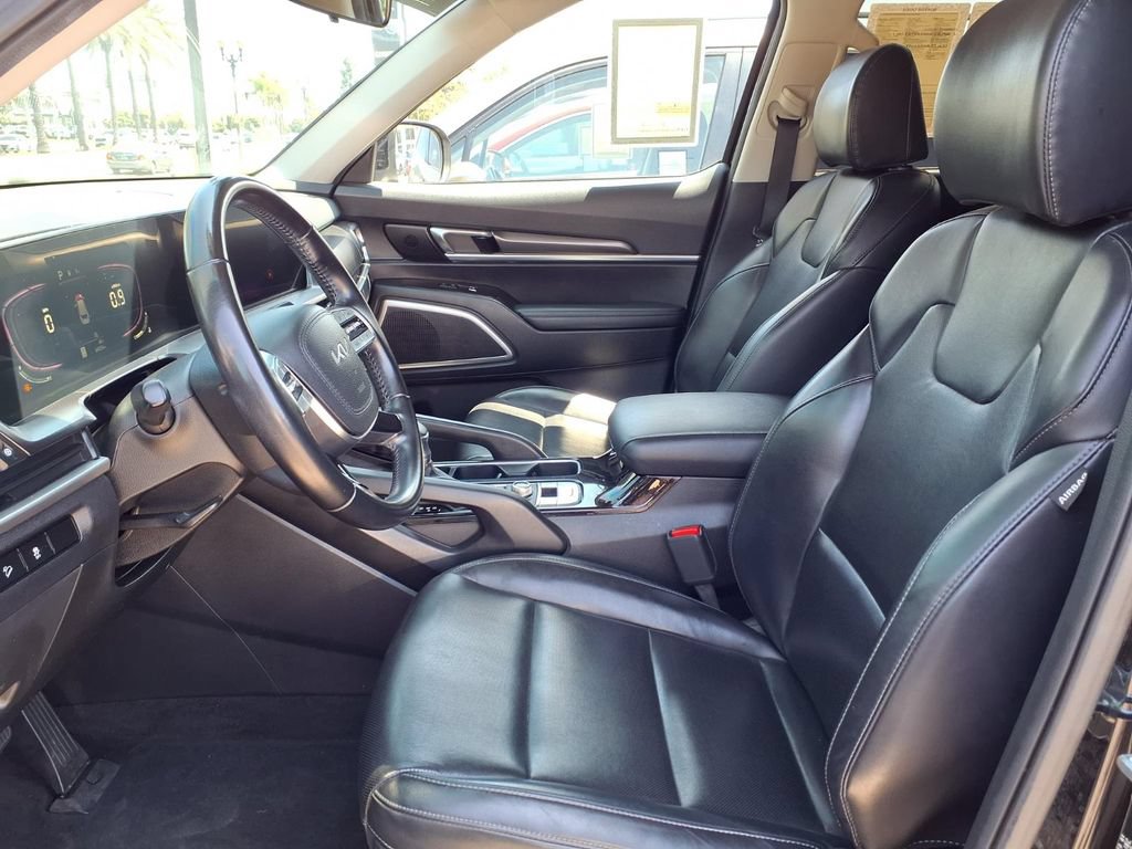 Certified 2023 Kia Telluride S w/ S Sunroof Package AWD/4WD image 5