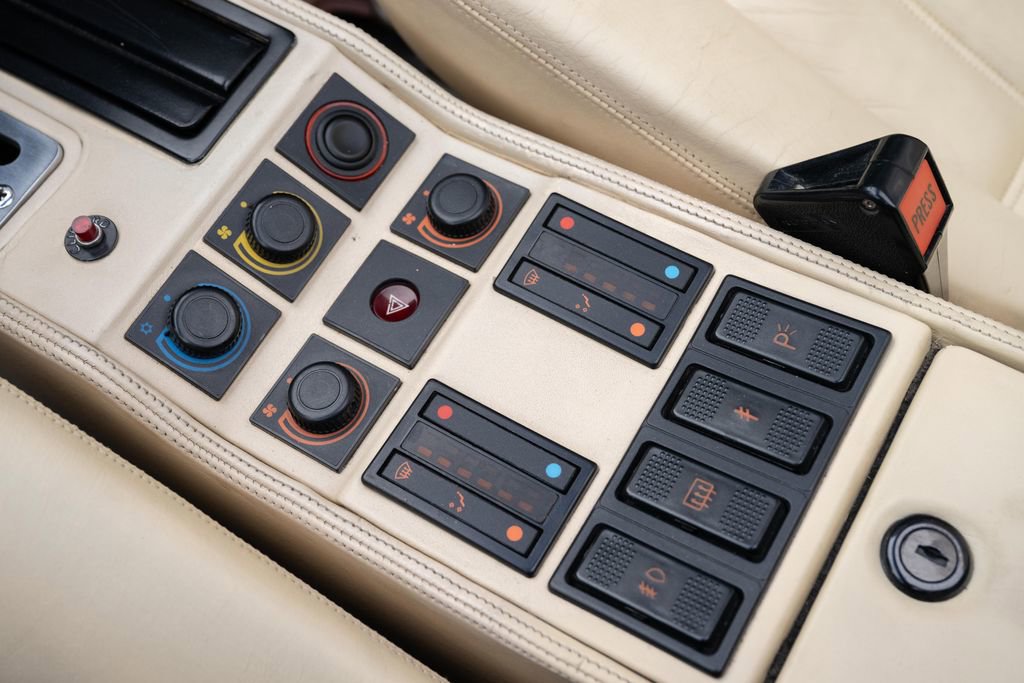 Used 1988 Ferrari 328 GTS image 42