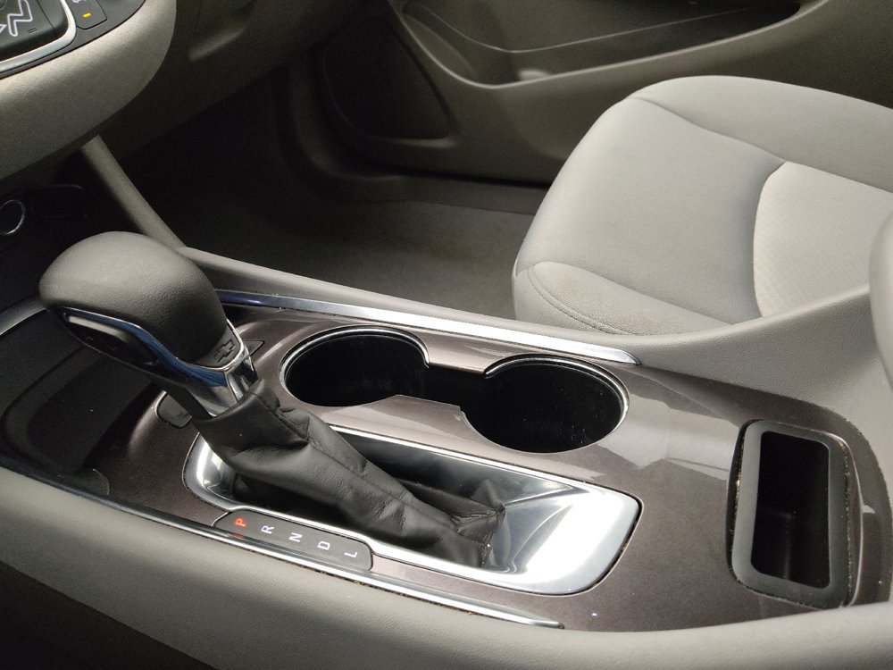 Used 2022 Chevrolet Malibu LS w/ Driver Confidence Package II FWD image 26