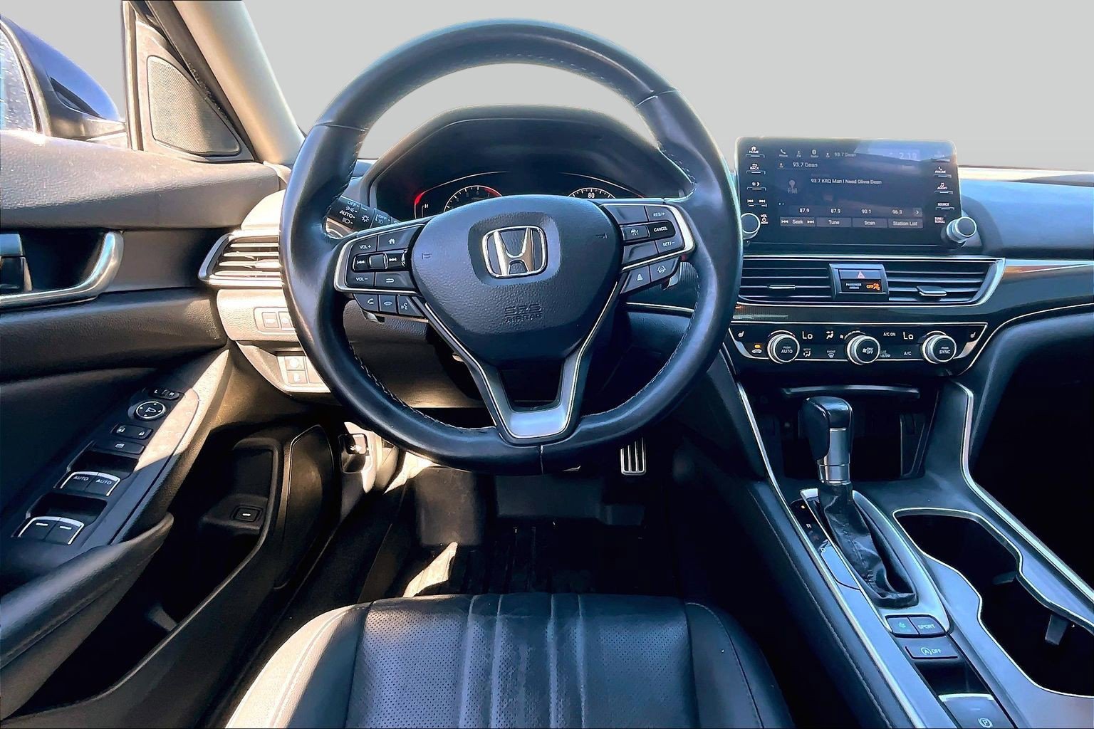 Used 2022 Honda Accord Sport Special Edition image 5