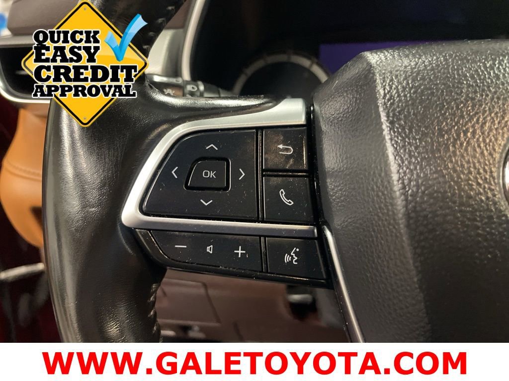 Used 2021 Toyota Highlander Platinum image 24