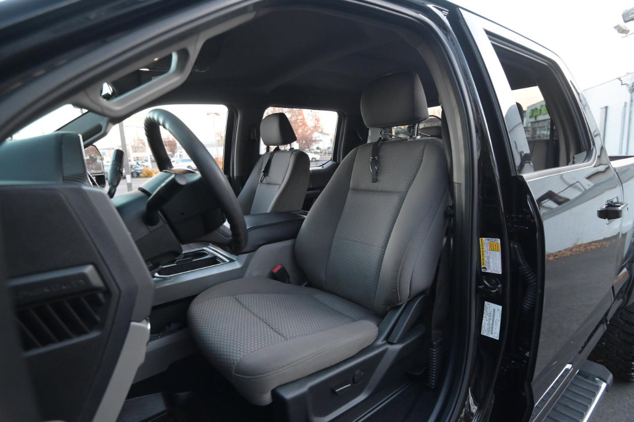 Used 2021 Ford F250 XLT w/ XLT Premium Package image 48