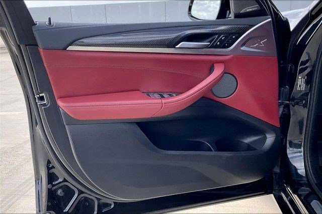 Used 2023 BMW X4 M40i w/ Premium Package image 27