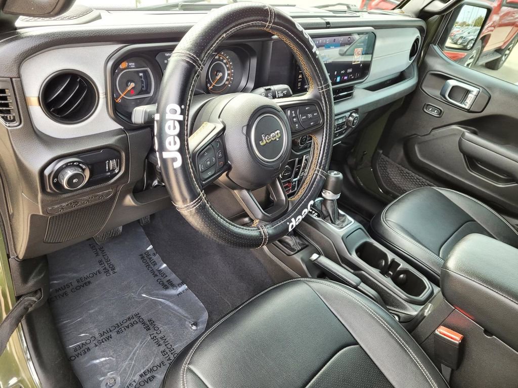 Used 2024 Jeep Wrangler Willys image 24