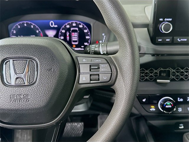 Certified 2025 Honda Accord SE image 9