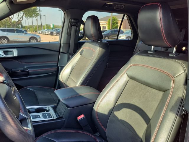 Used 2022 Ford Explorer ST-Line RWD image 15