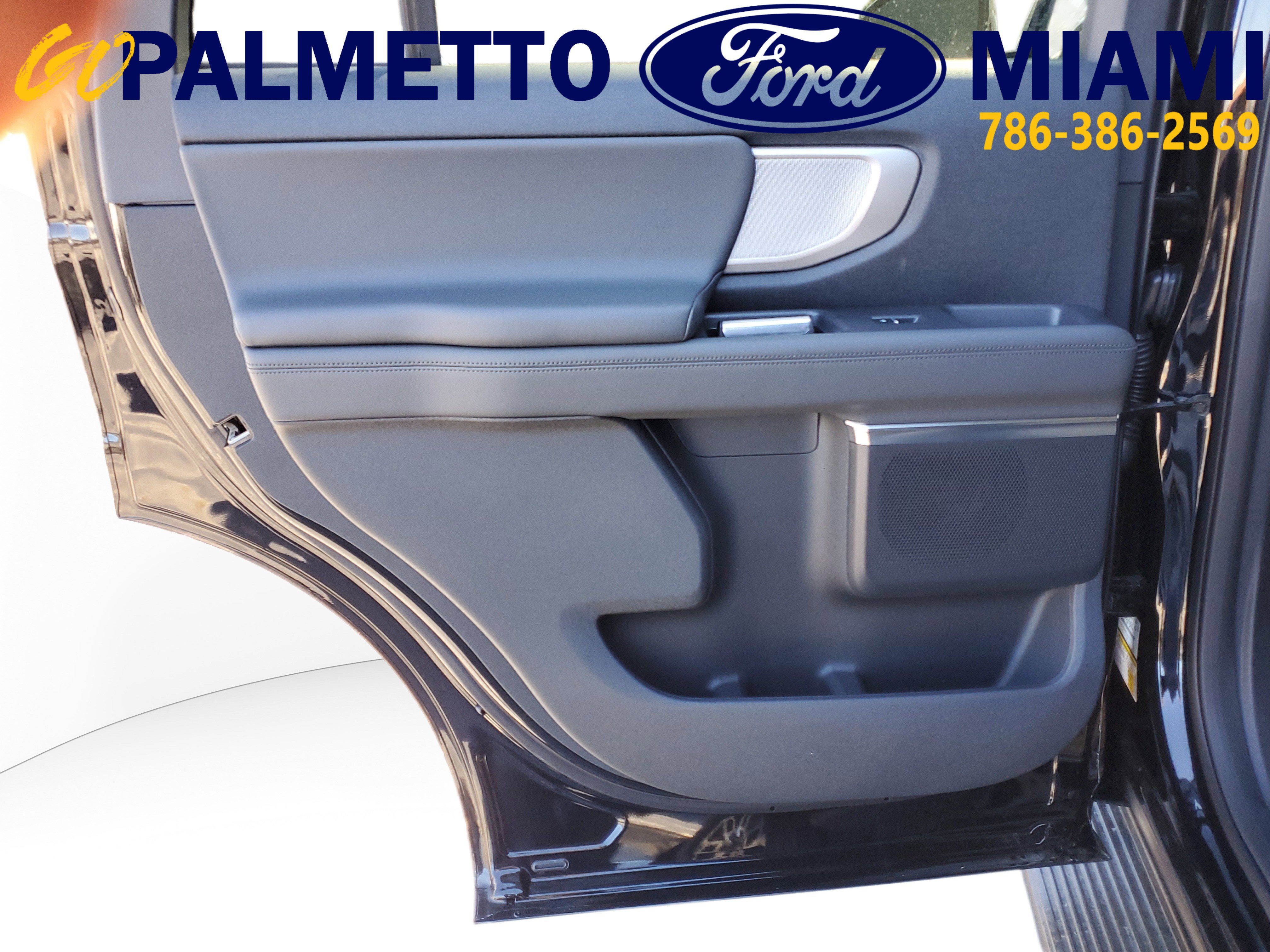 New 2026 Ford Expedition Active RWD image 10