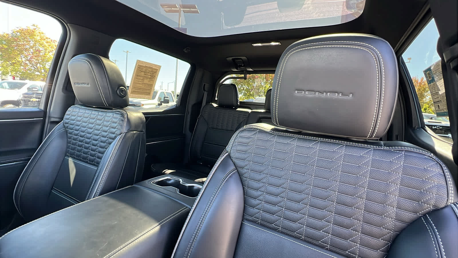 Certified 2024 GMC Sierra EV Denali AWD/4WD image 11