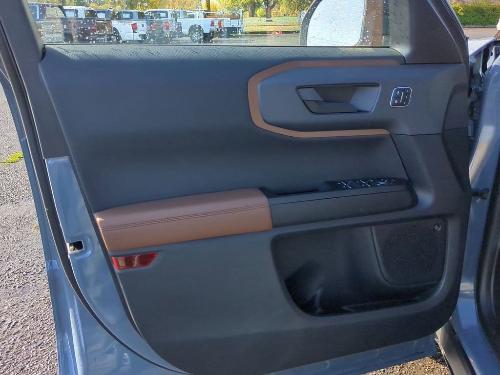 Used 2024 Ford Bronco Sport Outer Banks w/ Tech Package image 9