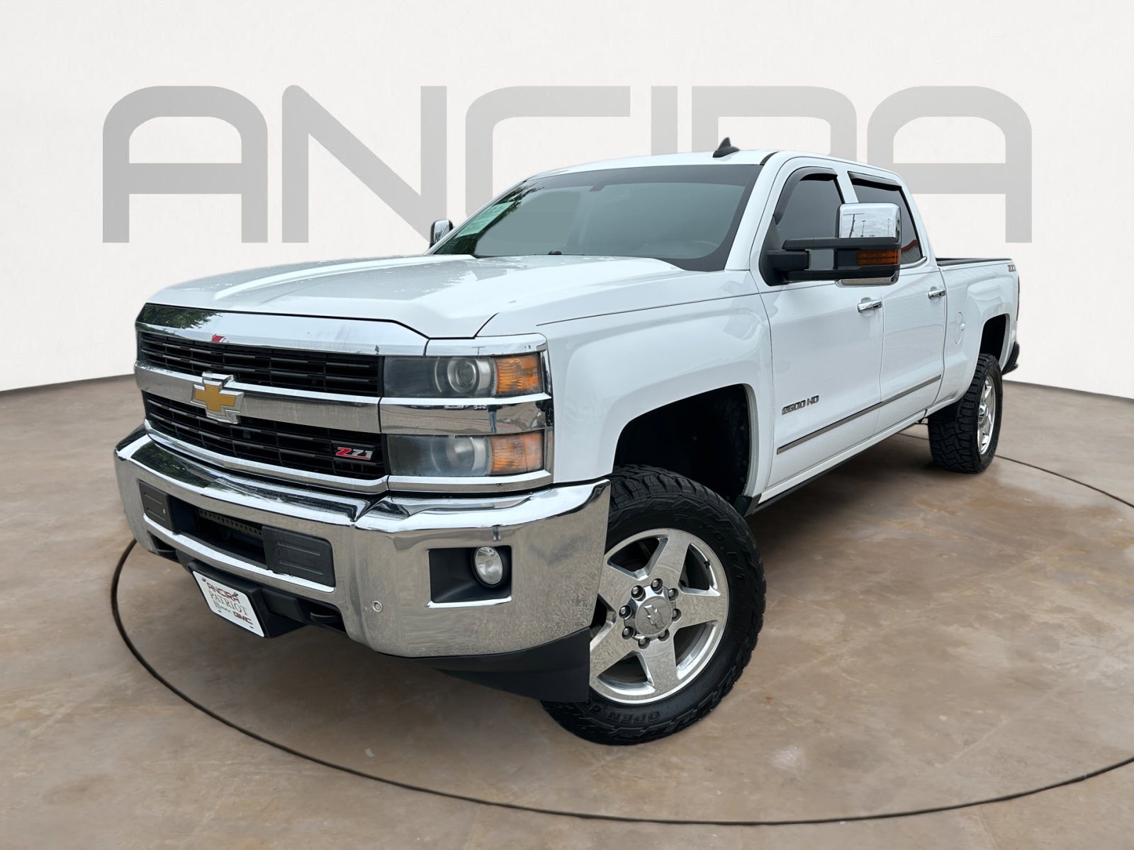 Used 2015 Chevrolet Silverado 2500 LTZ w/ LTZ Plus Package AWD/4WD image 4