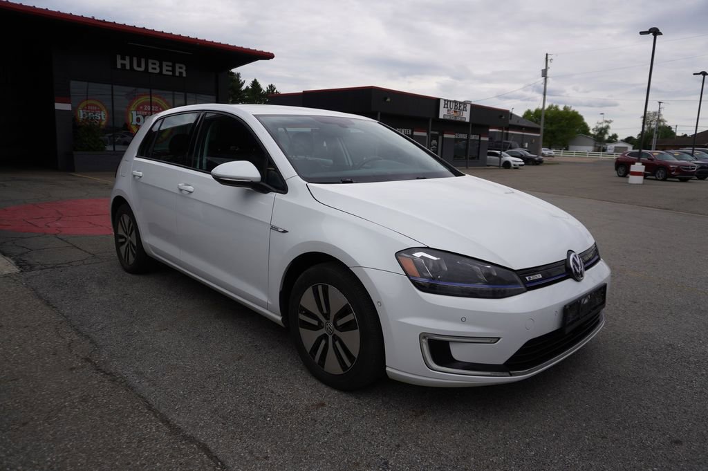 Used 2016 Volkswagen e-Golf SEL Premium w/ Driver Assistance Package FWD image 10