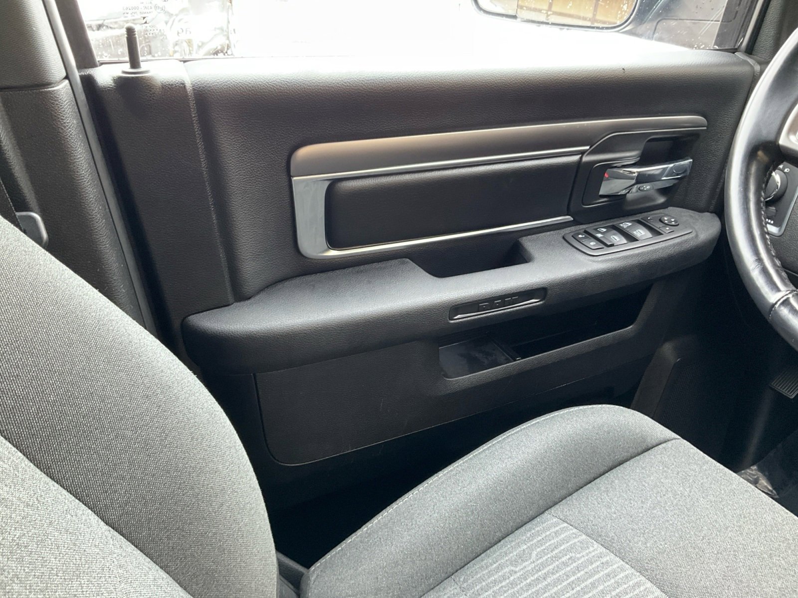 Used 2022 RAM 1500 Classic Warlock image 17