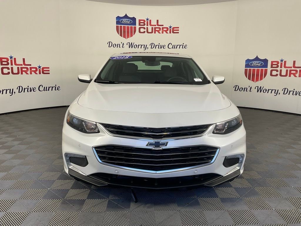 Used 2018 Chevrolet Malibu Premier w/ Premier Sun and Wheel Package FWD image 8