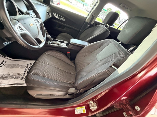 Used 2017 Chevrolet Equinox LT w/ Convenience Package FWD image 15