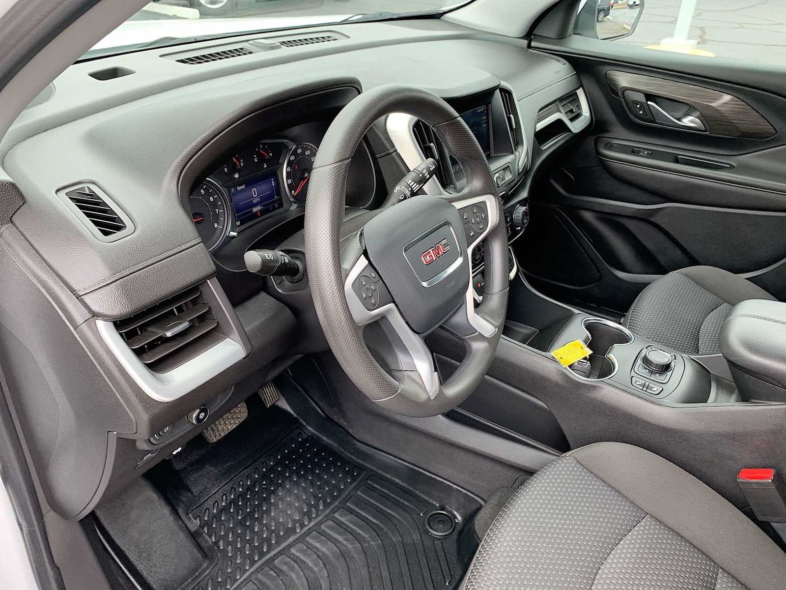 Certified 2022 GMC Terrain SLE w/ Driver Convenience Package AWD/4WD image 10