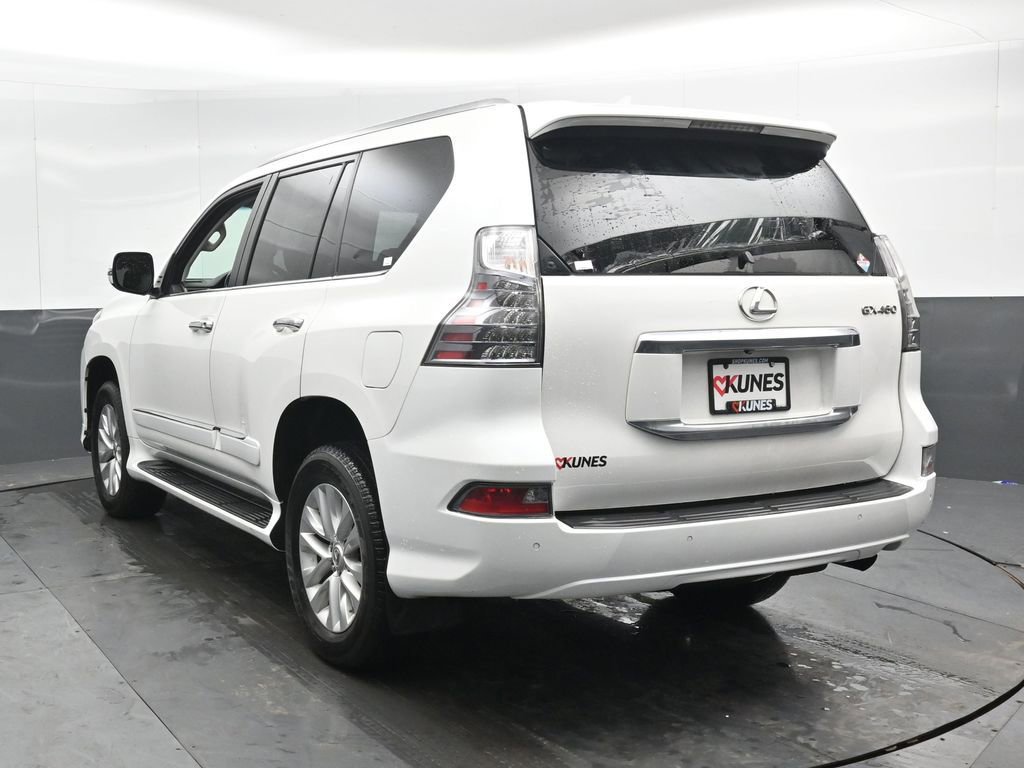 Used 2019 Lexus GX 460 image 9