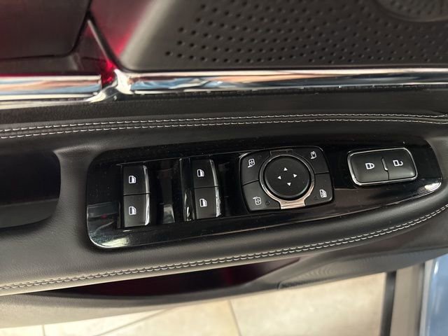 Used 2023 Lincoln Corsair Reserve w/ Jet Appearance Package image 15