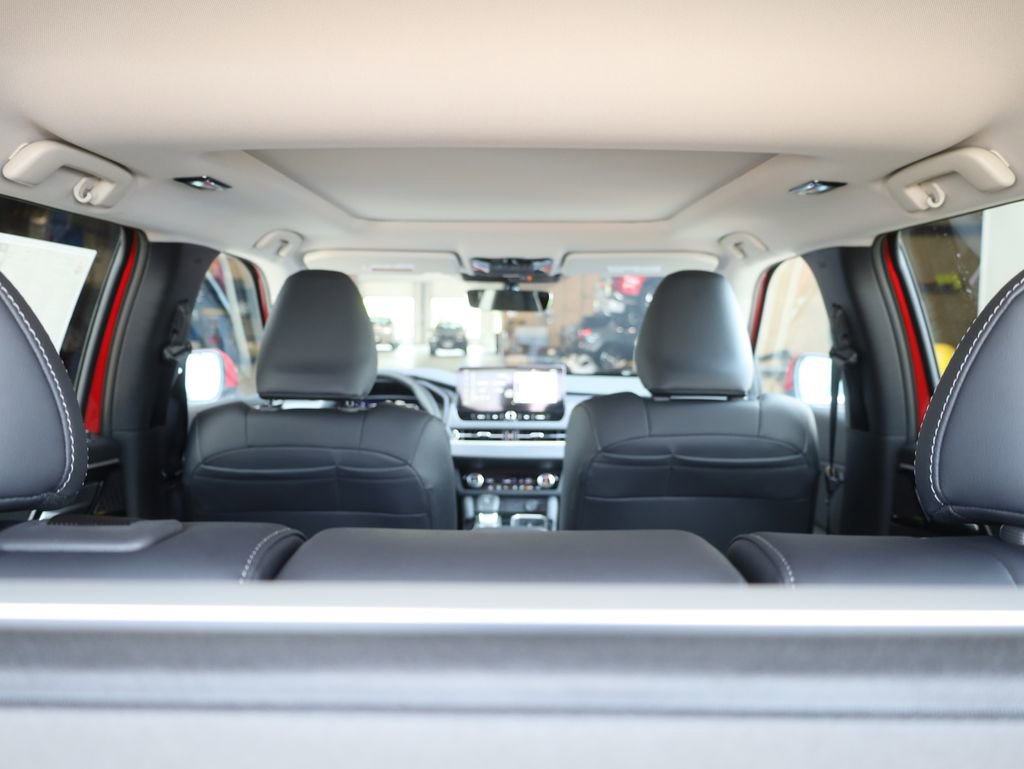 New 2025 Mitsubishi Outlander SE image 28