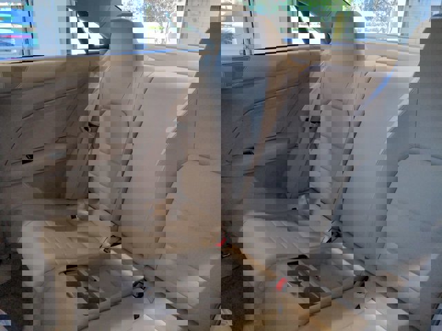 Used 2017 Mercedes-Benz E 400 Coupe image 13