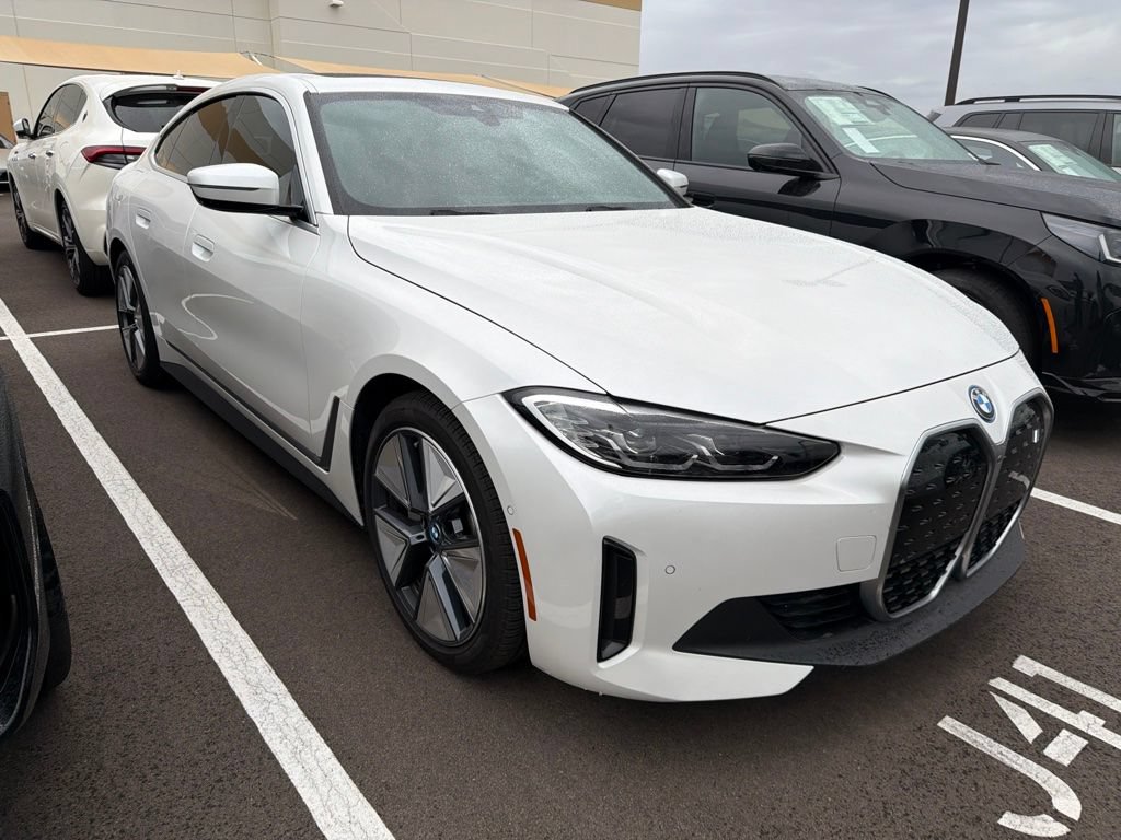 Certified 2023 BMW i4 eDrive40 w/ Premium Package RWD image 2