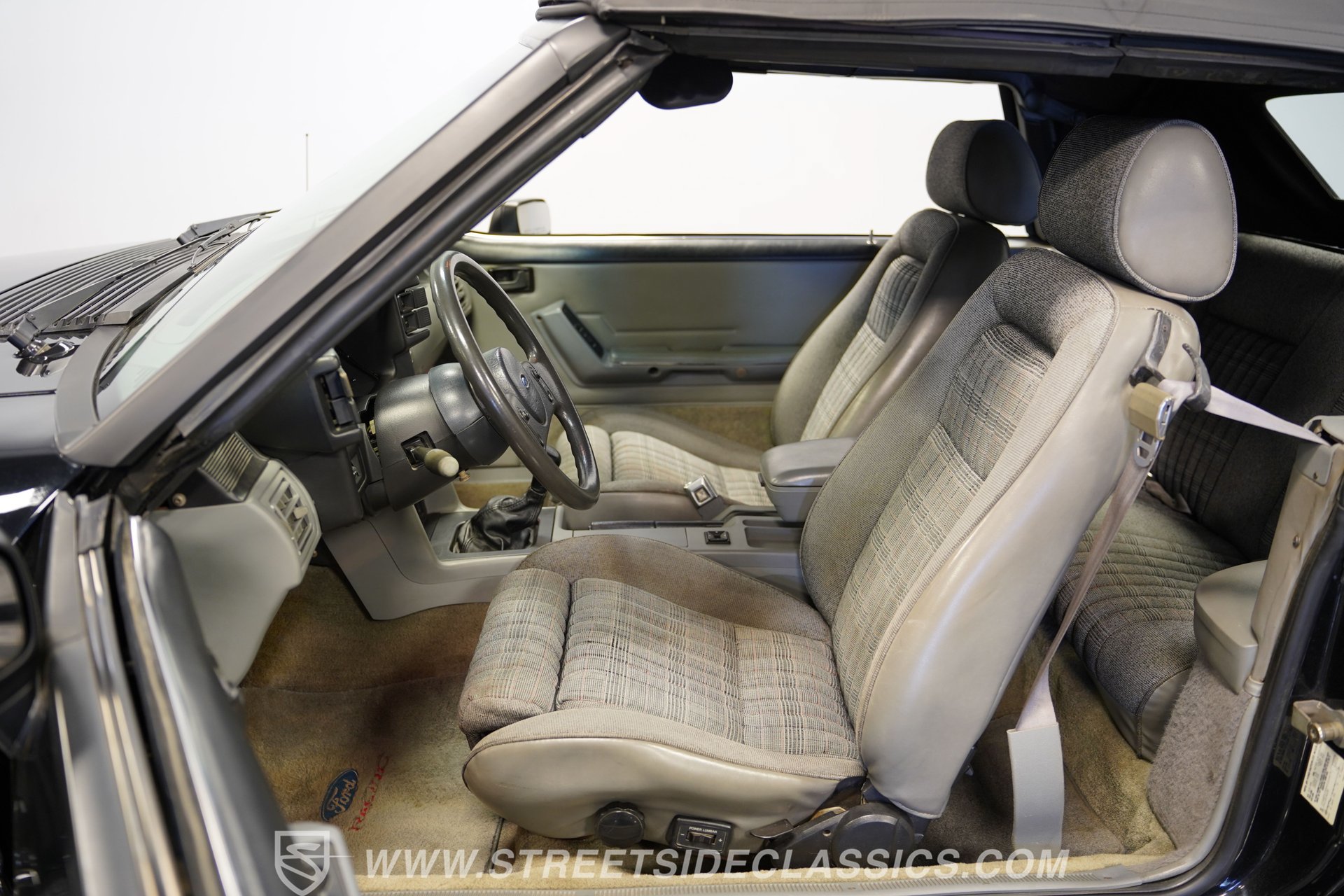 Used 1989 Ford Mustang GT RWD image 39