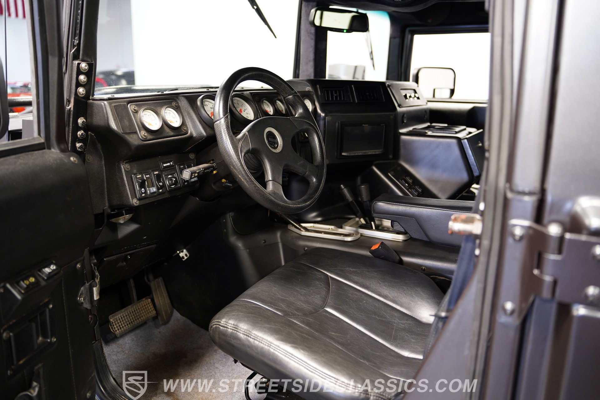 Used 1998 HUMMER H1 4-Door Hard Top AWD/4WD image 4