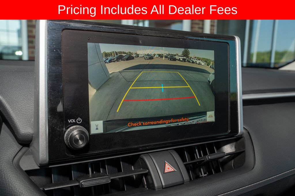 Used 2024 Toyota RAV4 XLE w/ Convenience Package FWD image 15