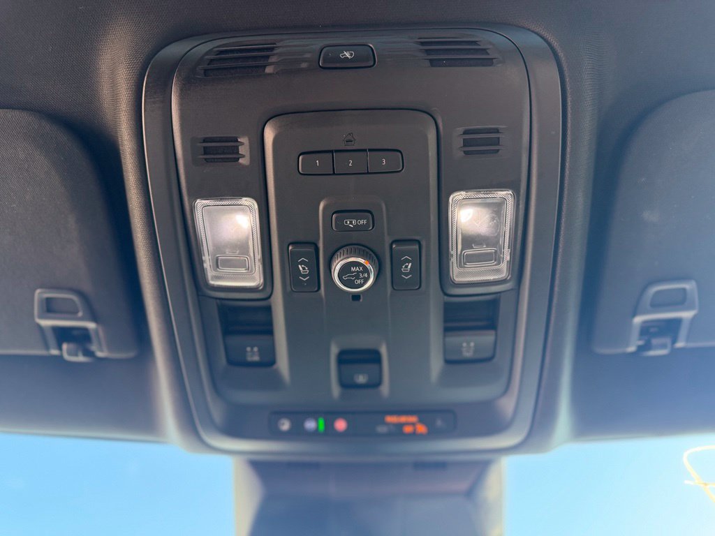 Used 2023 Cadillac Escalade Sport AWD/4WD image 36