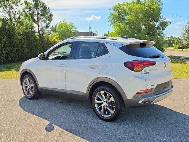 Certified 2023 Buick Encore GX Essence w/ Advanced Technology Package AWD/4WD image 3