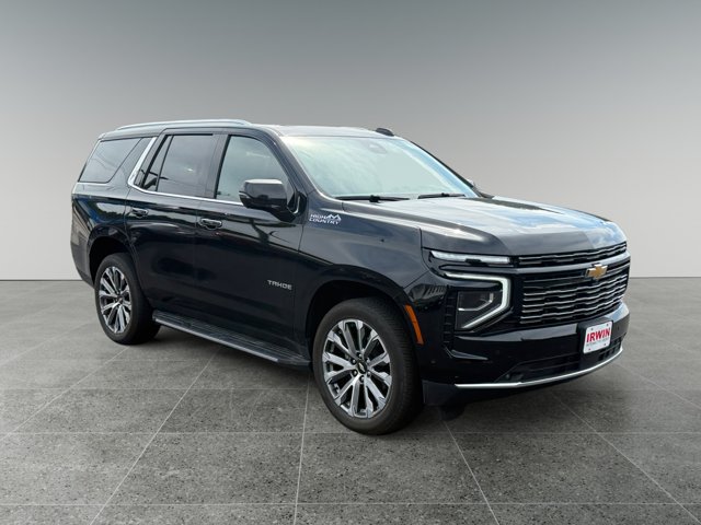 Used 2025 Chevrolet Tahoe High Country w/ Sun And Tow Package AWD/4WD image 7