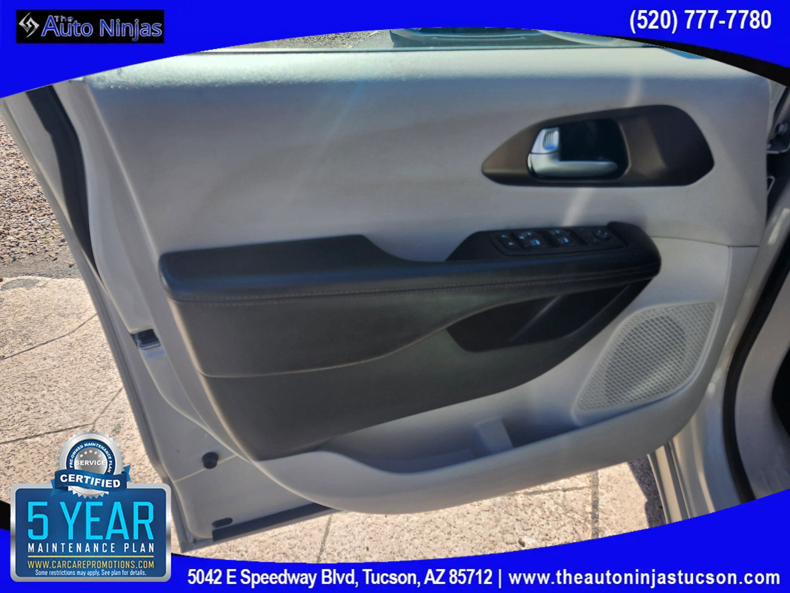 Used 2017 Chrysler Pacifica Touring-L Plus w/ Advanced Safetytec Group image 12